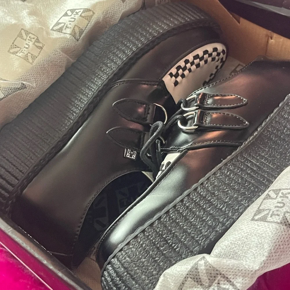 Black & White Platform Creeper Shoes - Women's